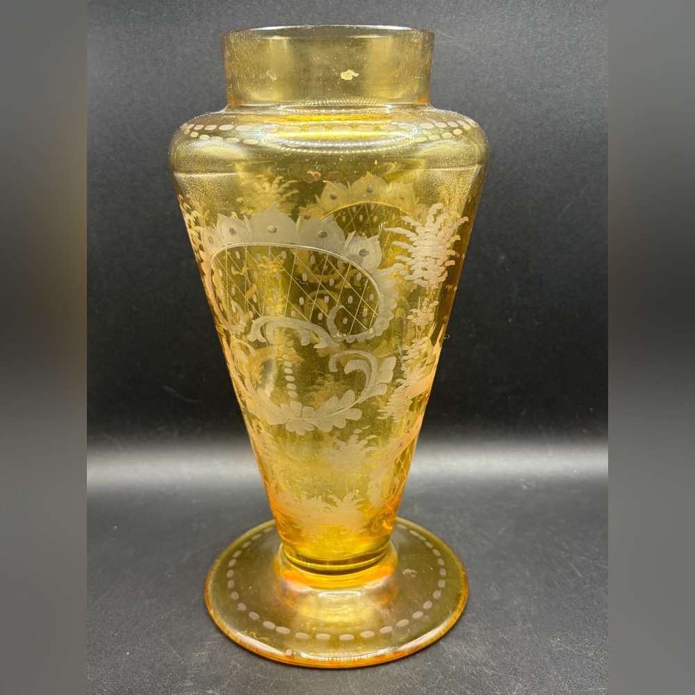 Vintage Bohemian Etched Yellow Pastoral Castle Rabbit Bird Landscape Glass Vase - Picture 5 of 16